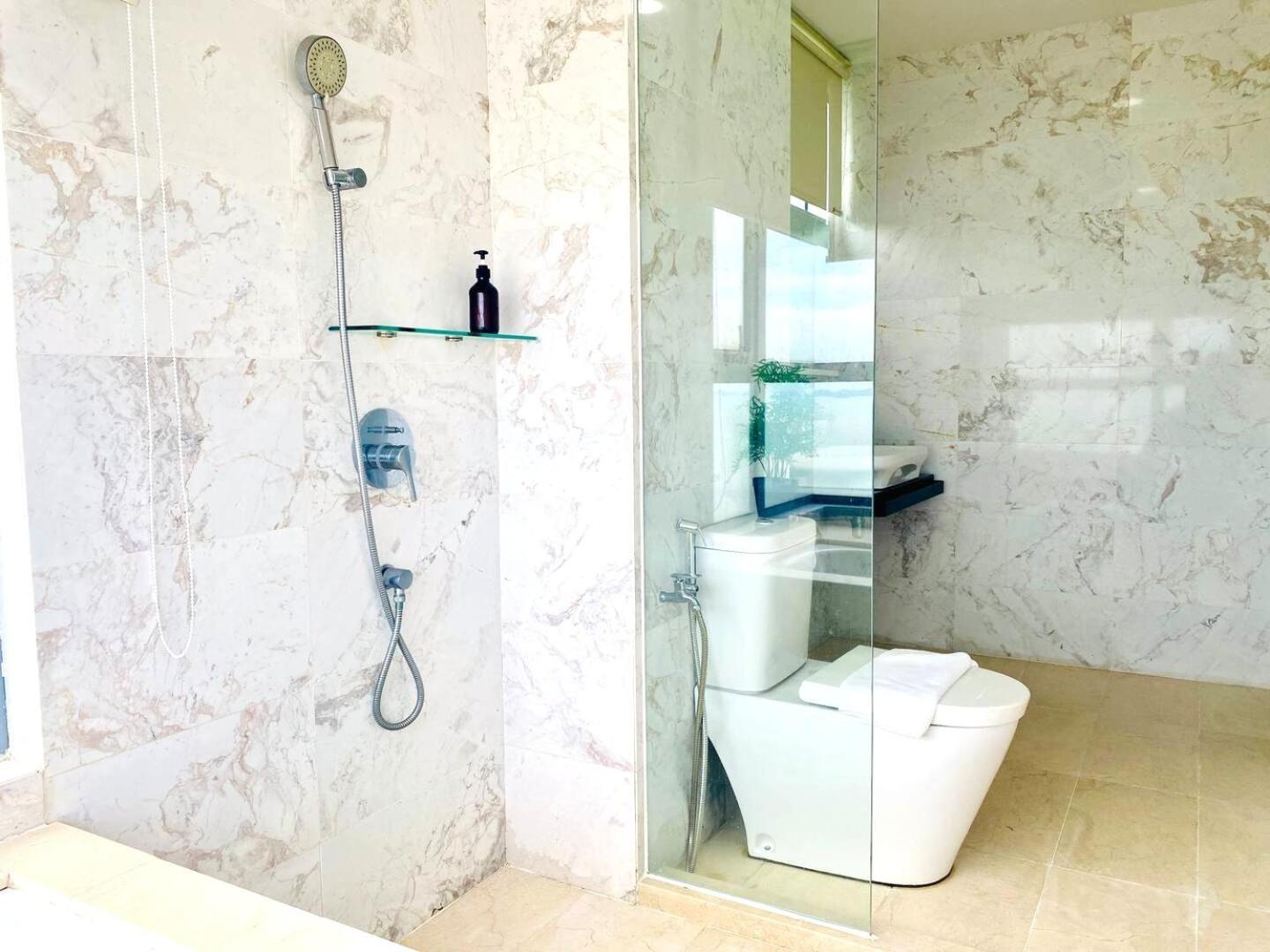 Silverscape Seaview Residence Melaka מראה חיצוני תמונה