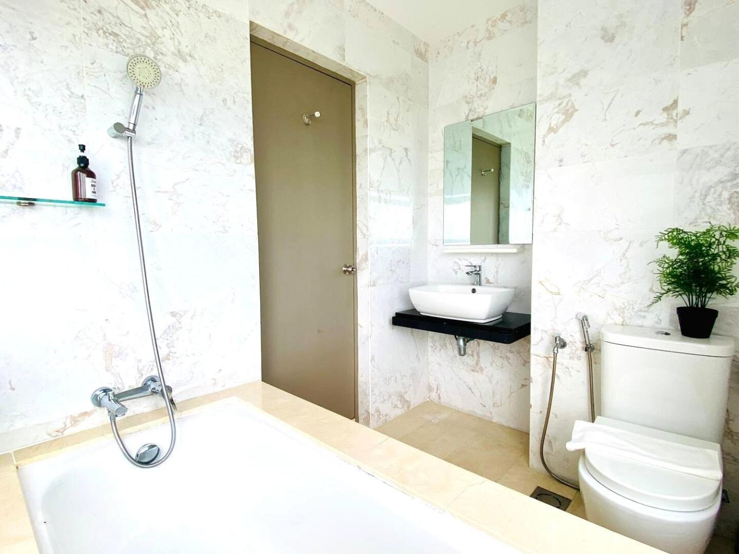 Silverscape Seaview Residence Melaka מראה חיצוני תמונה
